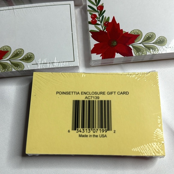 Poinsettia Enclosure Card 3.5x2.25" Pack of 50 - Picture 3 of 6